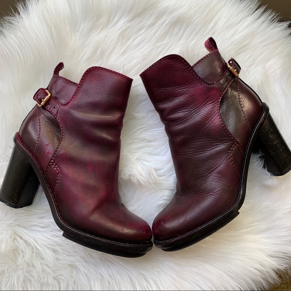✨ Authentic Acne boots  leather ✨size: 7